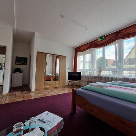 Pension Antalya Friedrichshafen Ngoại thất bức ảnh