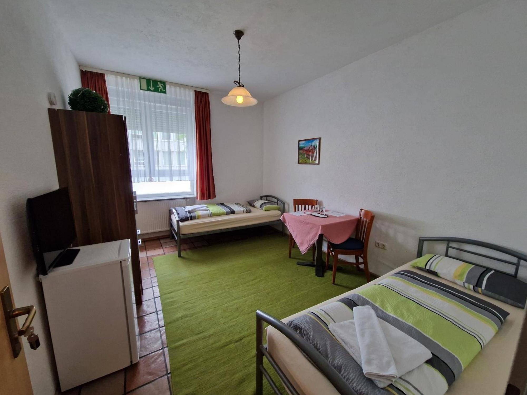 Pension Antalya Friedrichshafen Phòng bức ảnh