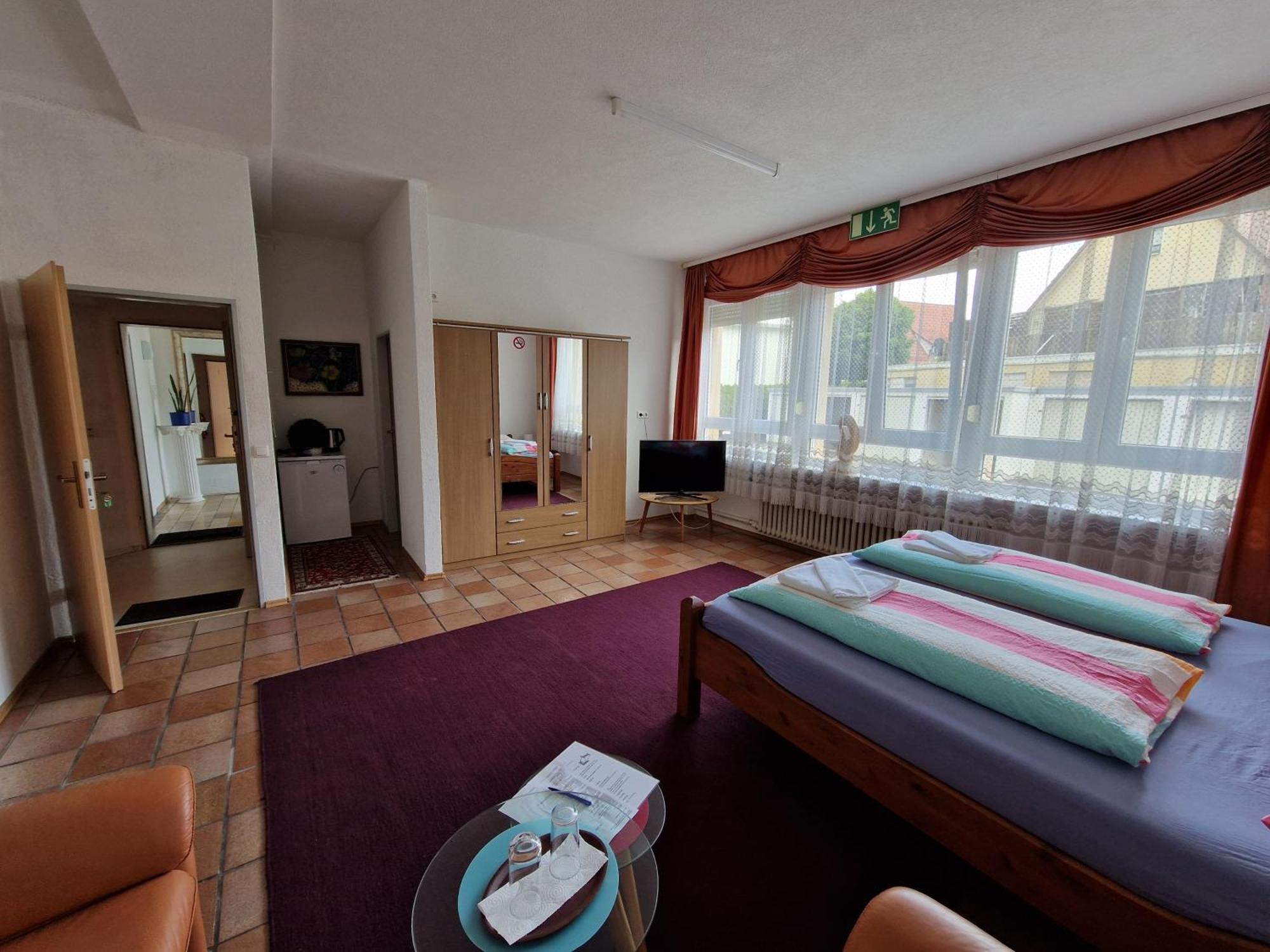 Pension Antalya Friedrichshafen Ngoại thất bức ảnh