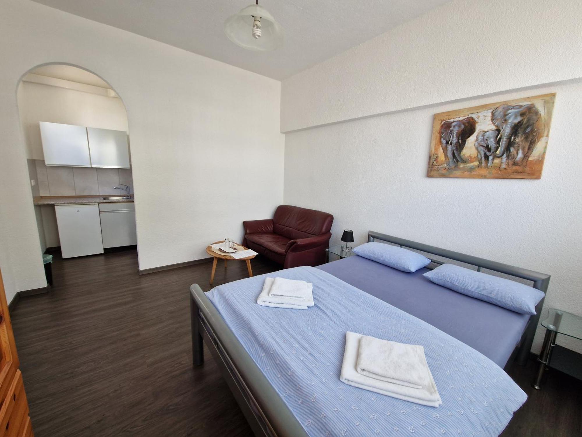 Pension Antalya Friedrichshafen Ngoại thất bức ảnh