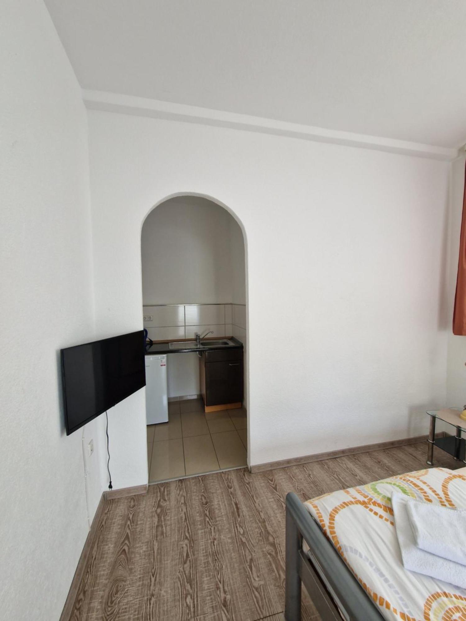 Pension Antalya Friedrichshafen Ngoại thất bức ảnh
